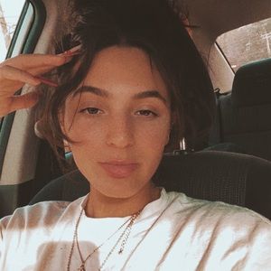 Meet your Posher, Juliana